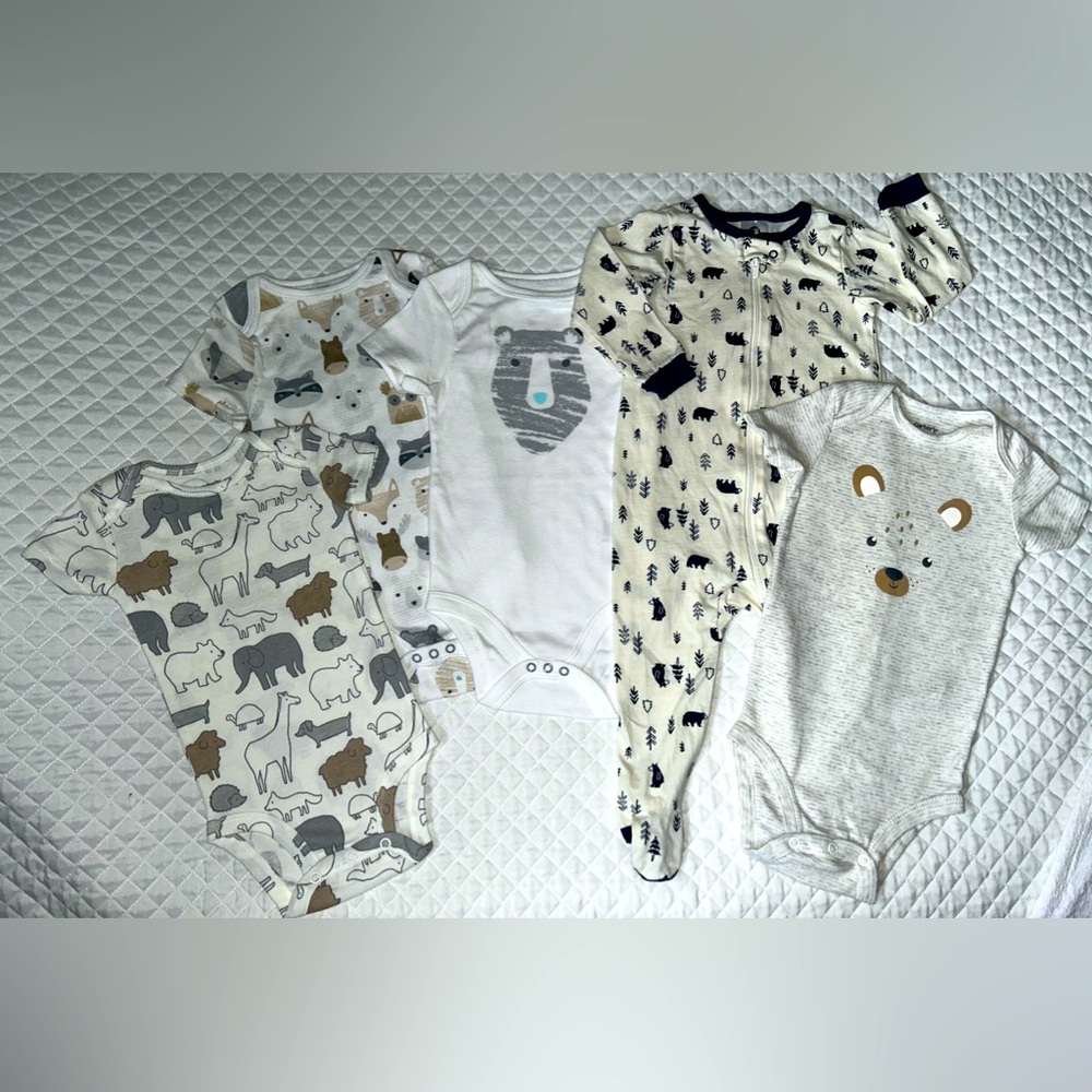 Lot (5) pcs Infant Boy Woodland Animal Bear Theme One Piece & Sleeper Size 6-9 m